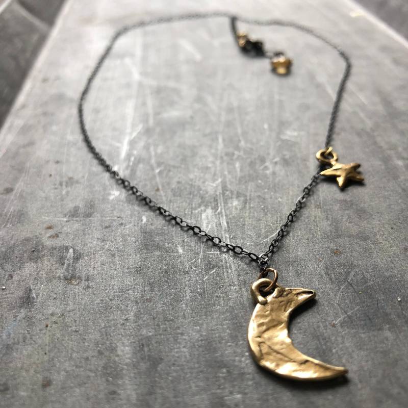 Mond Und Stern-Halskette Mond Und Stern-Halskette von larkjewelrydesign