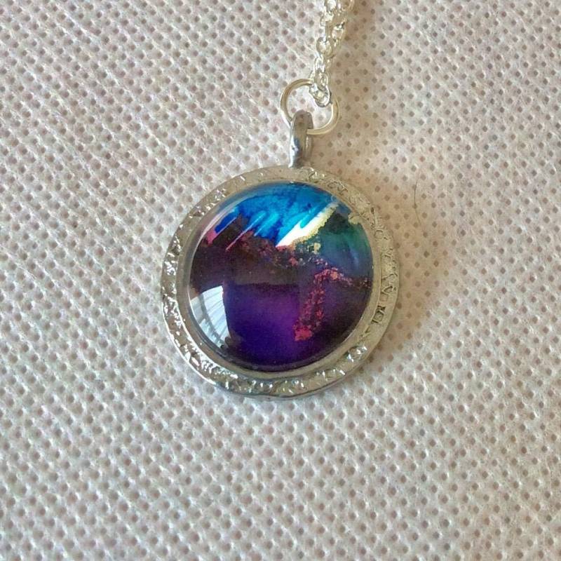 Medaillons Halsketten Aquarell Zinn Und Blattgold Glas Cabochons Edelstahl Kettenschmuck Die Kunst Der Verschönerung Medaillons Halsketten Aquarell Zinn Und Blattgold Glas Cabochons Edelstahl Kettenschmuck Die Kunst Der Verschönerung von lartdembellir