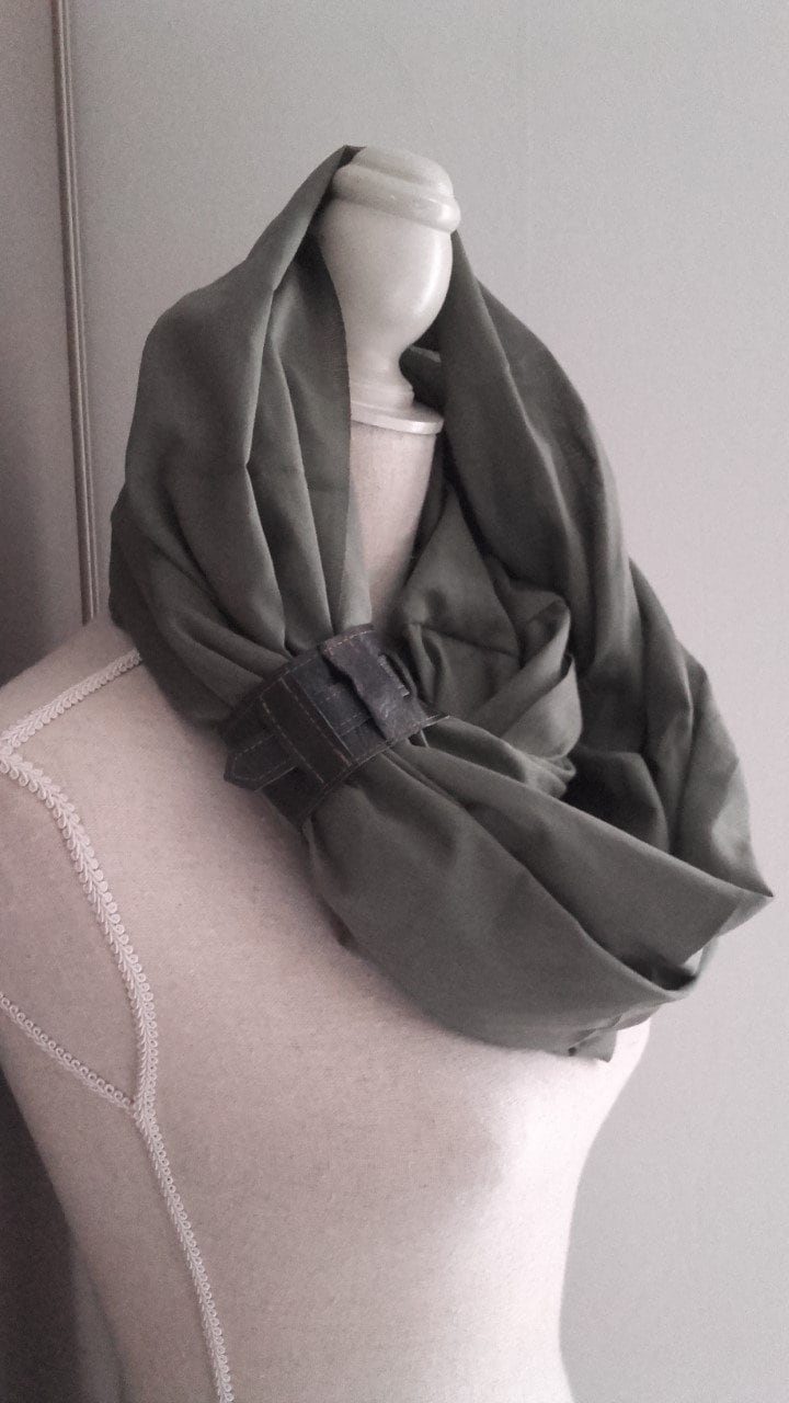 Khakigrüner Herren-Halsschal Aus Baumwollgaze, Schal, Unisex-Baumwollschal Im Dandy-stil, Originelles Weihnachtsgeschenk Für Männer Khakigrüner Herren-Halsschal Aus Baumwollgaze, Schal, Unisex-Baumwollschal Im Dandy-stil, Originelles Weihnachtsgeschenk Für Männer von latiteMarie