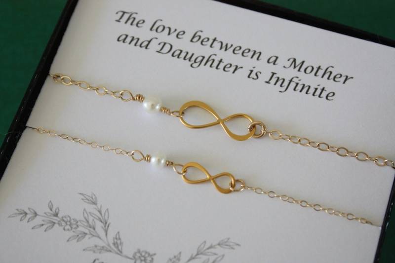 Mutter Und Tochter Infinity Armband Set, Geschenk, Kind Schmuck, Silber Infinity, Gold Gefüllt, Karte von lauralidesigns