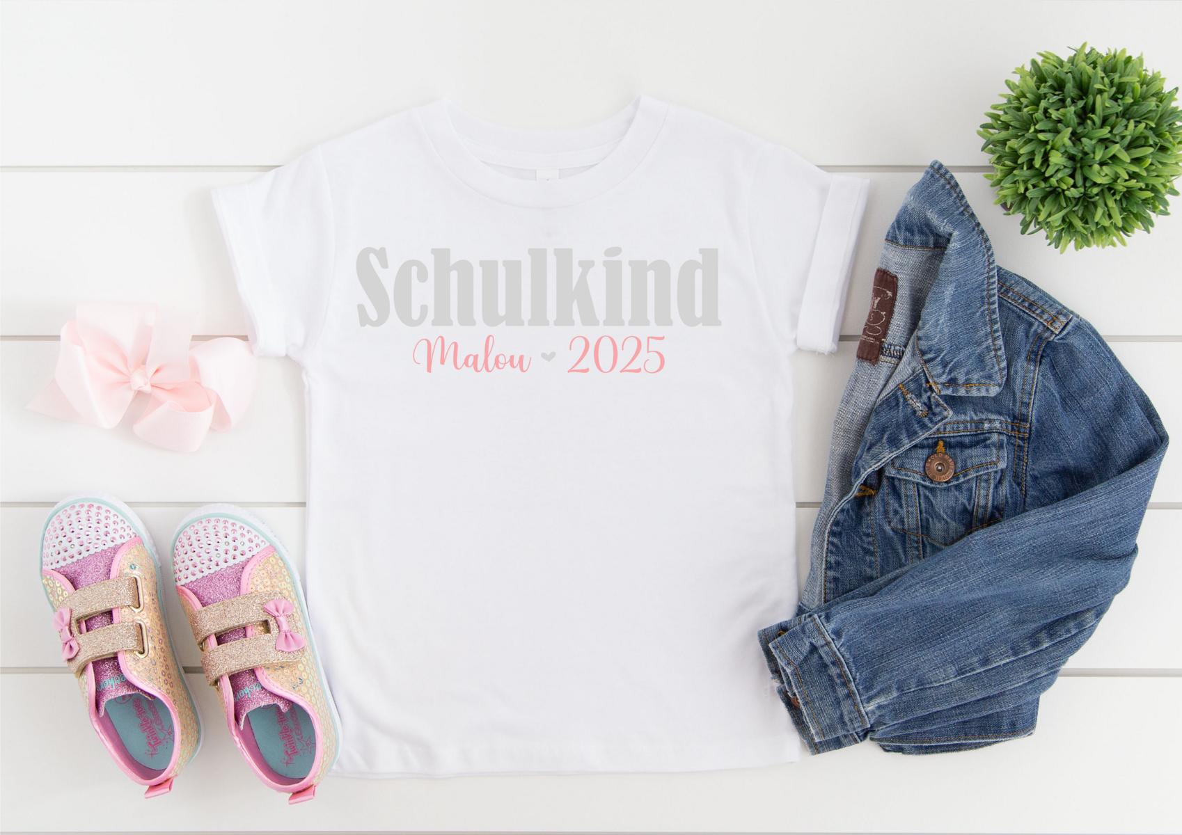 T-Shirt Zur Einschulung Schulkind 2025 Mit Namen/Einschulungsshirt Erster Schultag von lauramariestyle