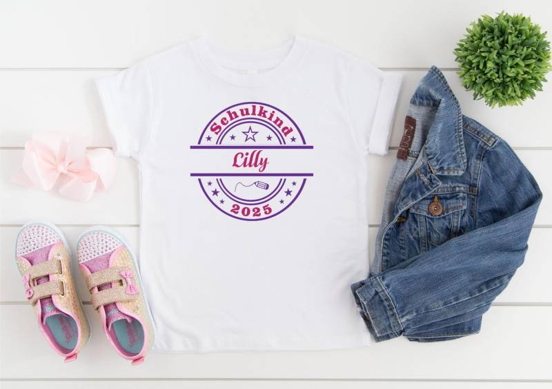 T-Shirt Zur Einschulung Schulkind Mit Namen / von lauramariestyle