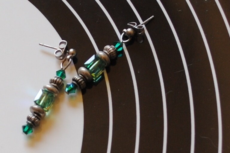 Smaragd Würfel Ohrringe | 26 von laurasaintmartin