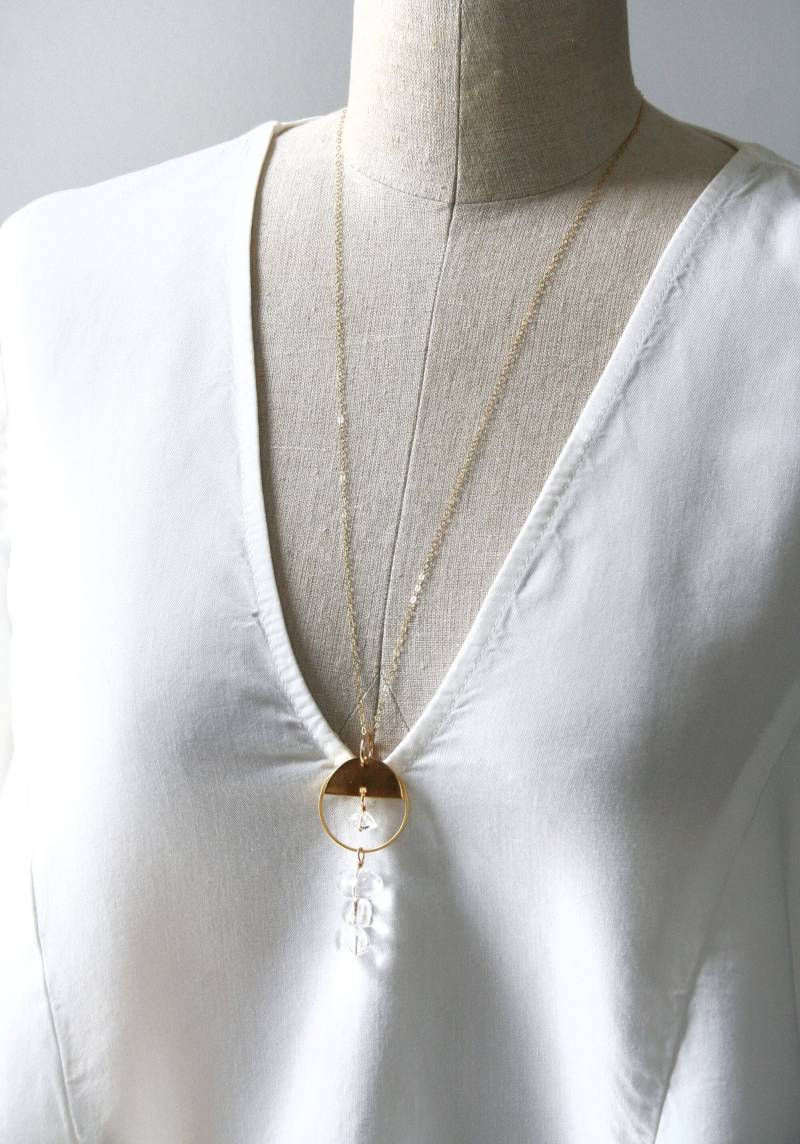 Quartz Drop Halskette Boho Gold Gefüllter Kristallanhänger von laurastark