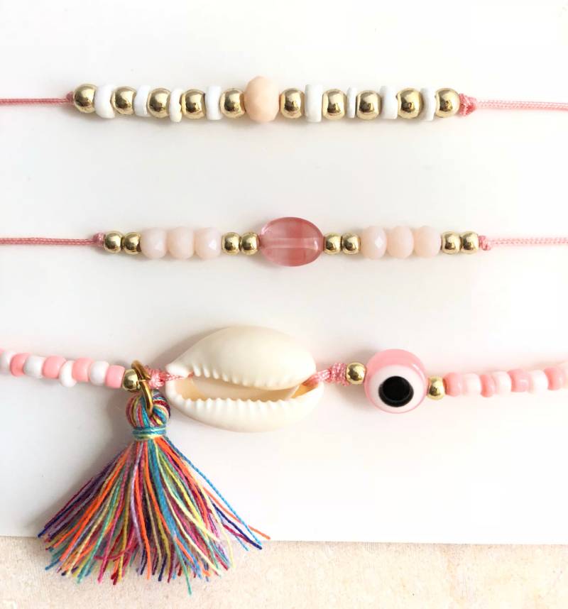 Quaste, Augenarmband, Steinarmband, 3 Perlen Armband, Sea Shell Multi-Farbe, Boho Rosa Armband von layersofartisan
