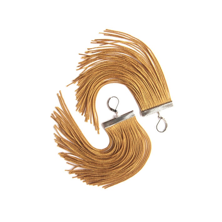 Goldene Kurze Fringe Ohrringe Goldene Kurze Fringe Ohrringe von lazysundaysshop