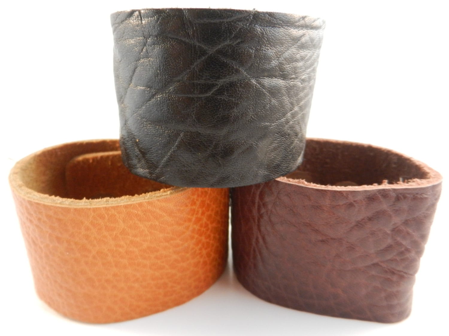 Echtes Wasser Büffel Leder Manschette - 1, 5" Zoll Breit Einstellbare Größe 7 1/2" & 8 von leathermavericks