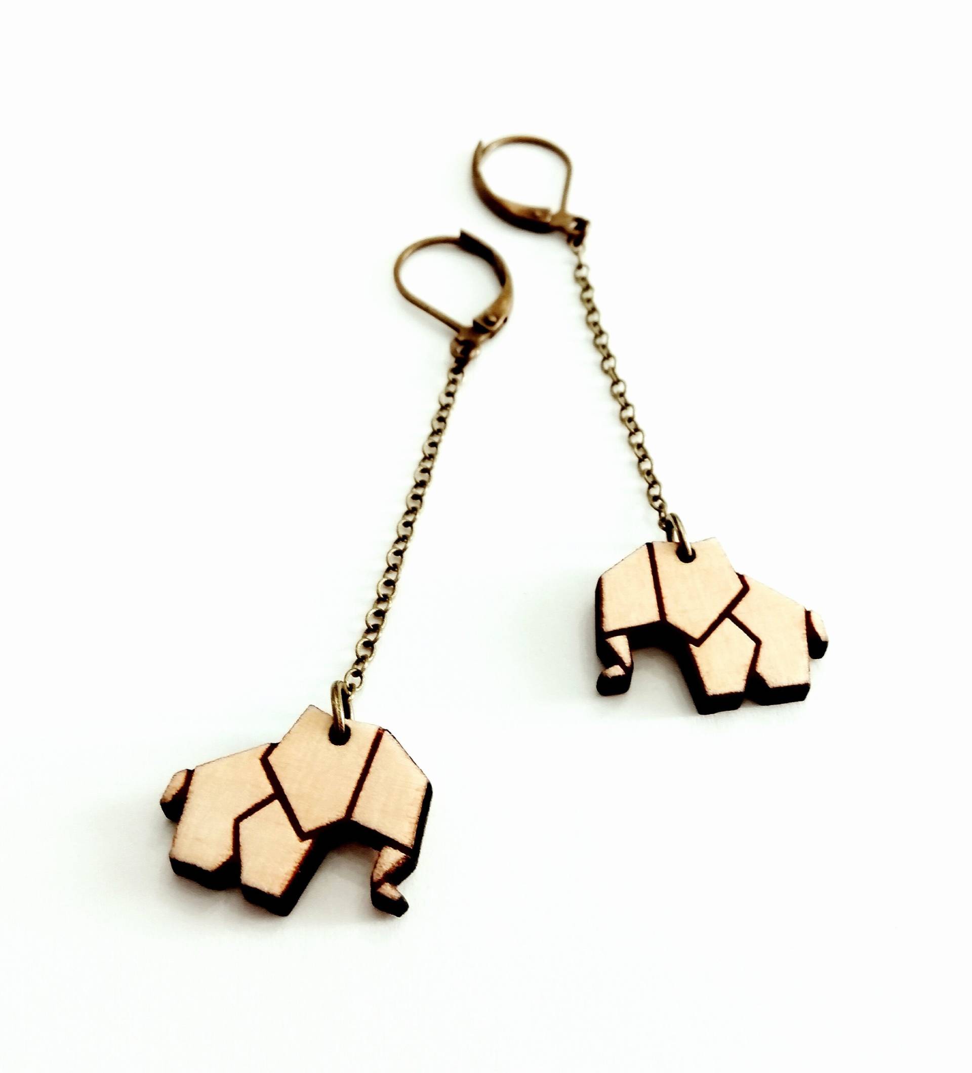 Ohrhänger Aus Holz Mit Gravur - Origami-Elefanten Ohrhänger Aus Holz Mit Gravur - Origami-Elefanten von leboisadesoreilles