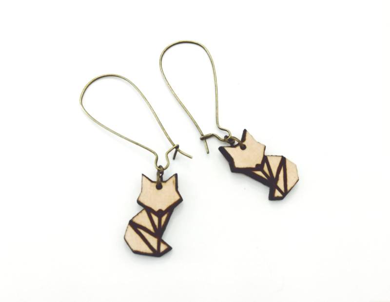 Ohrhänger Aus Holz Mit Gravur - Origami Fox Sleepers Ohrhänger Aus Holz Mit Gravur - Origami Fox Sleepers von leboisadesoreilles