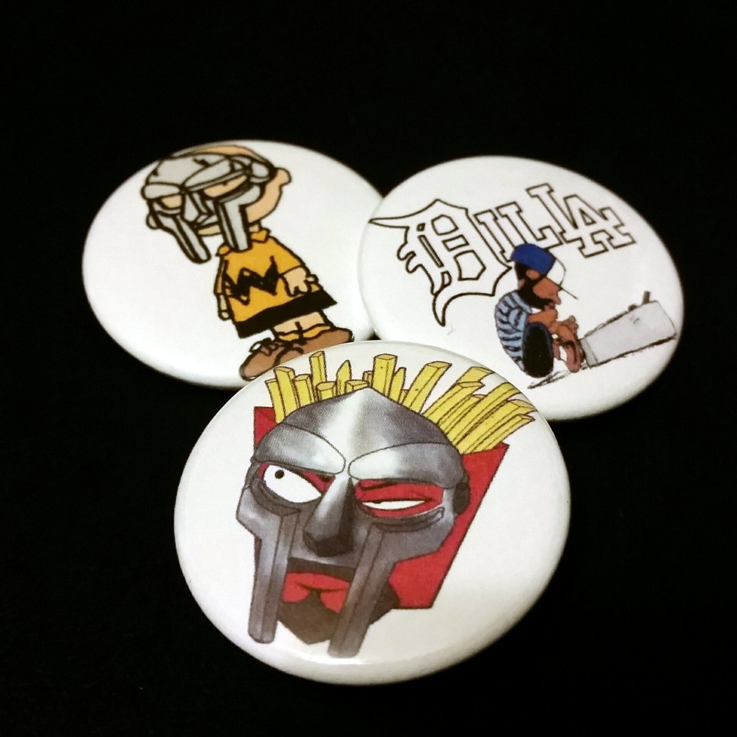Dilla Doom Pin Set von leftcoastcasual