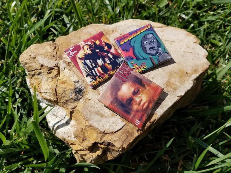 Super Lyrical Album Cover Pin-Set von leftcoastcasual