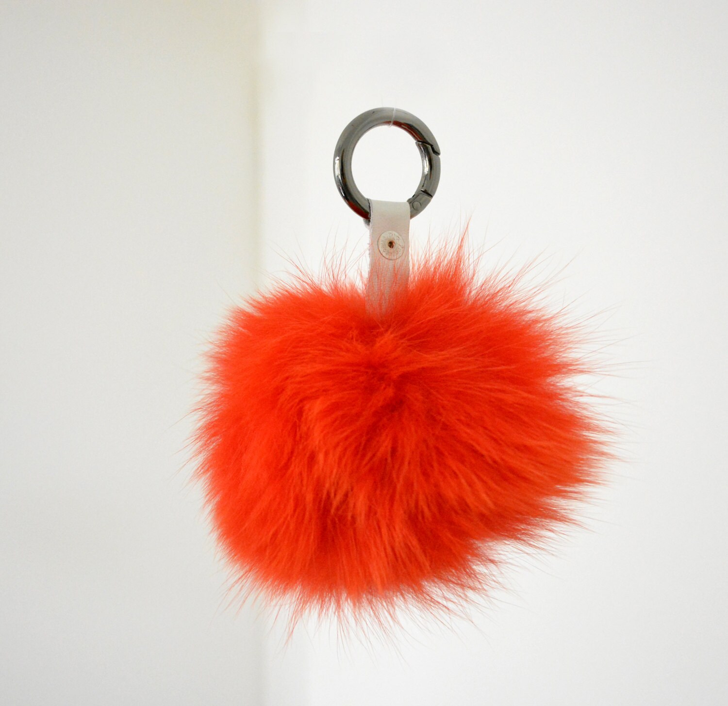 Pom Schlüsselanhänger Mit Echtem Fuchspelz. Wirklich Weiche Rote Pom, Die Auch Als Geldbörse Charme Verwendet Werden Kann, Ein Großes Geschenk von lefushop
