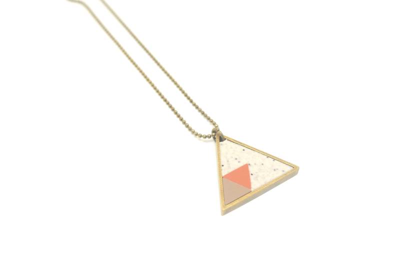 Kette Dreieck Mehrfarbig Kette Dreieck Mehrfarbig von lefuxs