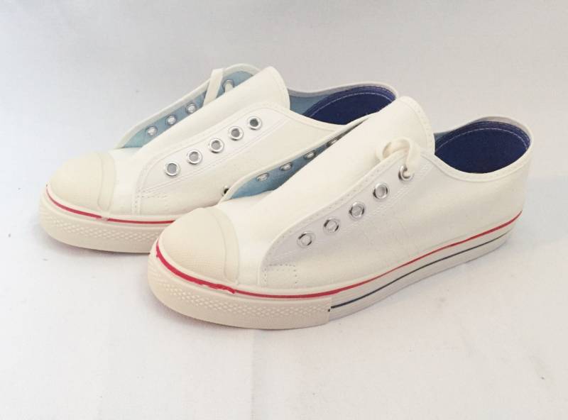 Vintage 70Er Jahre Kinder Turnschuhe Akron Tennisschuhe Große Jugend Jungen Größe 3, 5 Deadstock Nib Nos von legitjunior