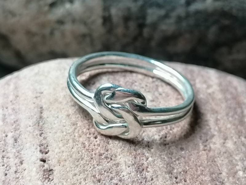 Designer Ring Silber 925 Knoten Doppelknoten Doppelring Beweglich Größe 55 von leguan4u