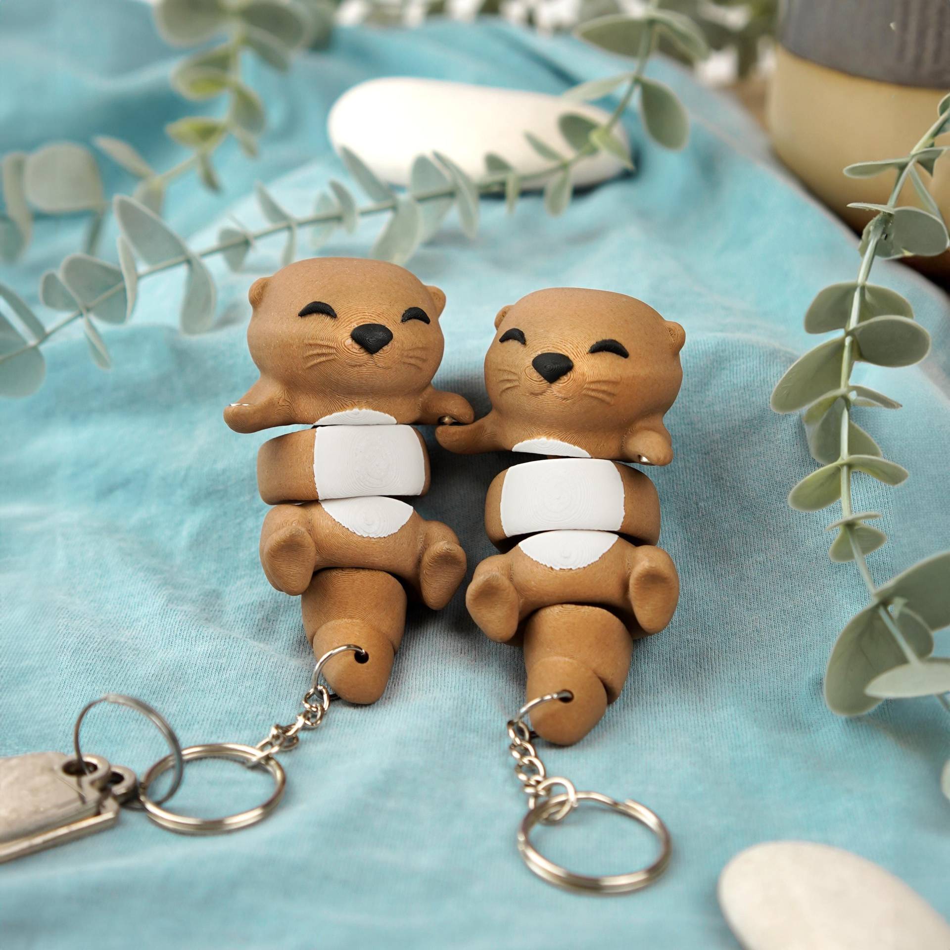 Flexi Otters Keychain Pair - Magnetic Hand-Holding Keychains | Adorable Otter For Couples & Friends Flexi Otters Keychain Pair - Magnetic Hand-Holding Keychains | Adorable Otter For Couples & Friends von lehadesignAT