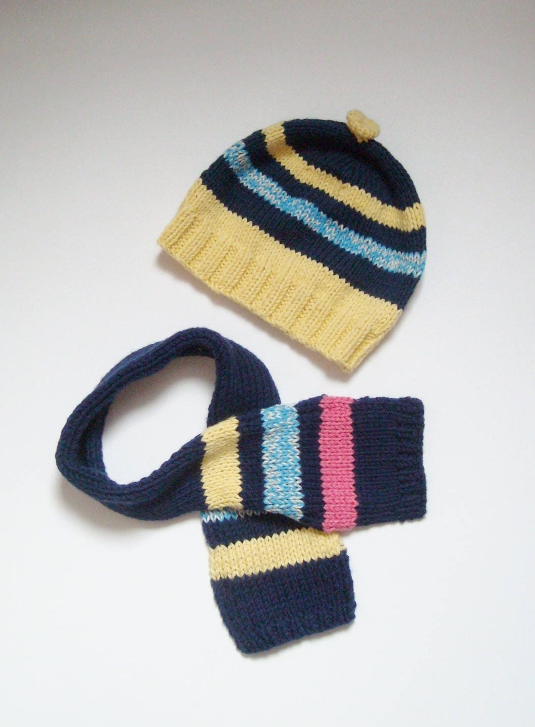 Baby-Set, Mütze Und Schal Für Babys Von 9-18 Monaten Aus Bio-Baumwolle Merinowolle, Gelb, Blau, Koralle, Handgefertigtes Baby-Accessoire-Geschenk von lemondedemartine