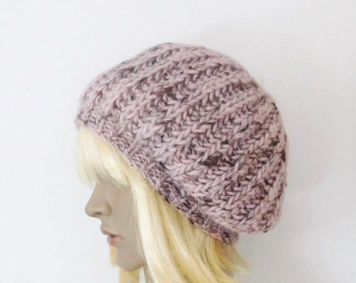 Damenhut, Femininer Hut Aus Reiner, Ökologisch Gesprenkelter Lila Schurwolle, Geschenk Für Frauen Und Mädchen, Handgefertigtes Hutaccessoire Damen von lemondedemartine