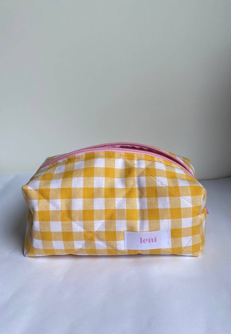 The Makeup Bag - Beauty Case Yellow Gingham Print Cotton Fabric Zipper Pouch Pink Cosmetic Sunlight von lenithelabelshop