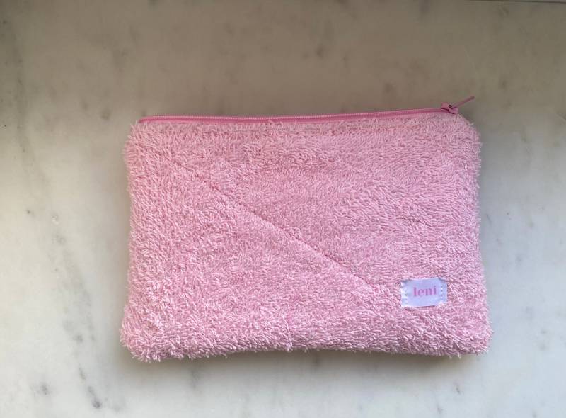 The Pouch - Makeup Bag Pink Terry Fabric Cosmetic Beauty Case For Handbags Gingham Zipper Pinky Promise von lenithelabelshop