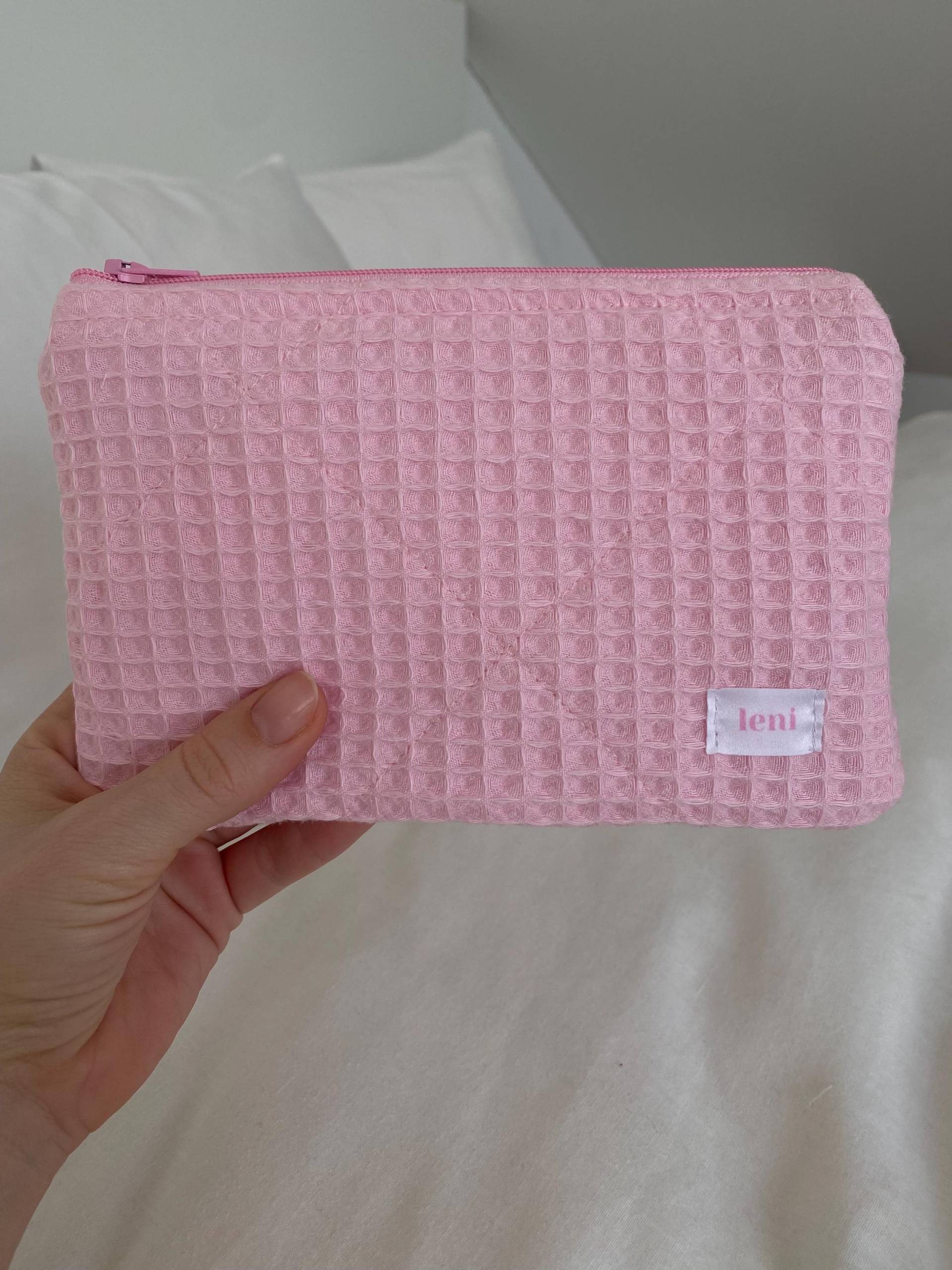The Pouch - Makeup Bag Pink Terry Fabric Cosmetic Beauty Case For Handbags Gingham Zipper Pinky Promise von lenithelabelshop