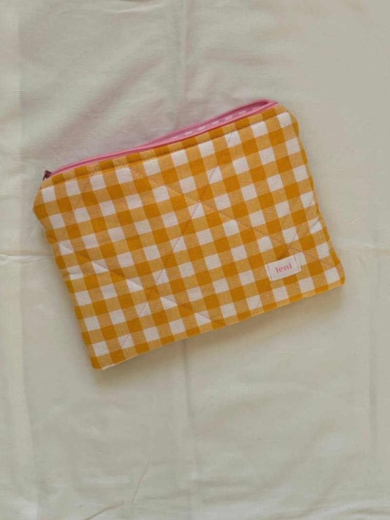 The Pouch - Makeup Bag Yellow Gingham Print Cotton Fabric Beauty Case For Handbags Pink Zipper Sunlight von lenithelabelshop