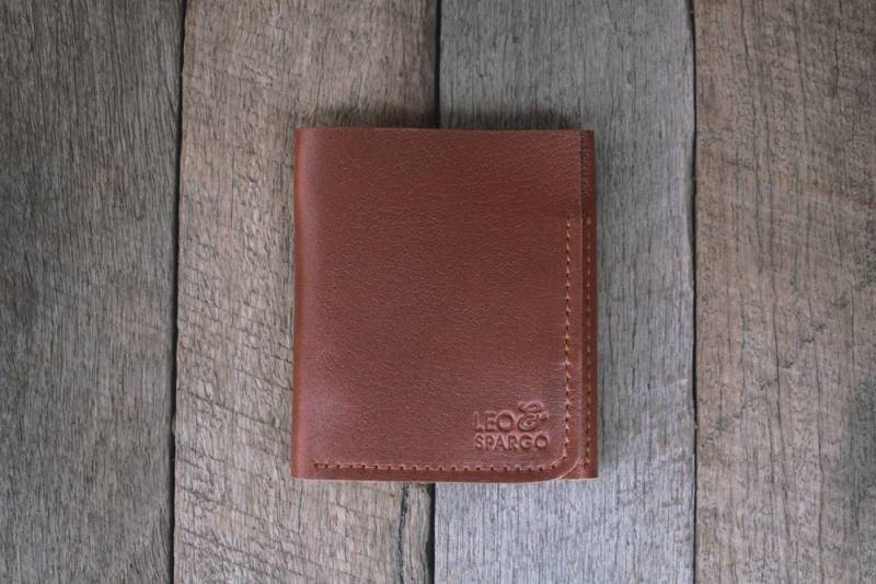 Braun Echtleder Geldbeutel // Schlichtes Unisex Tri-Fold Design Geschenk Für Ihn Herren Braun Echtleder Geldbeutel // Schlichtes Unisex Tri-Fold Design Geschenk Für Ihn Herren von leoandspargo