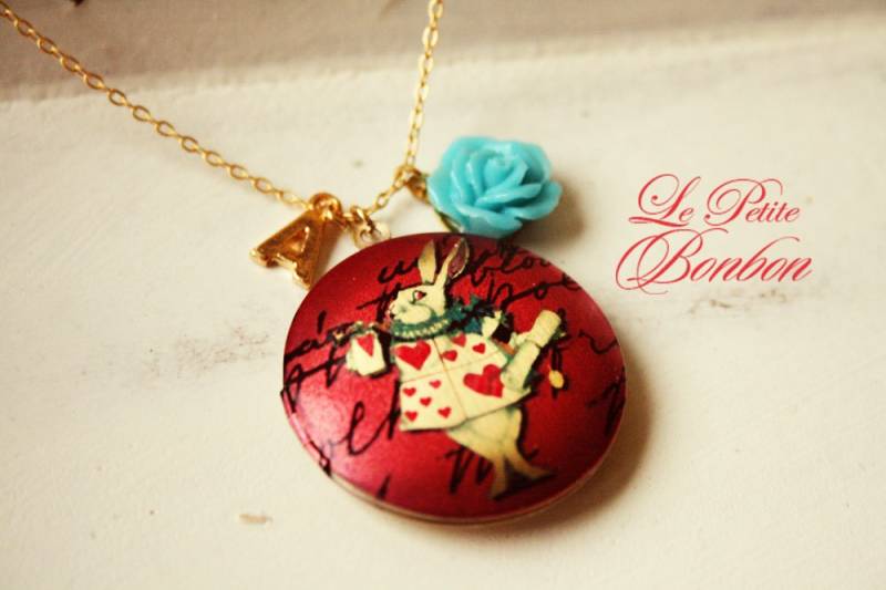 Alice Im Wunderland Hase Herz Mit Ersten Bildern Medaillon Halskette von lepetitebonbon