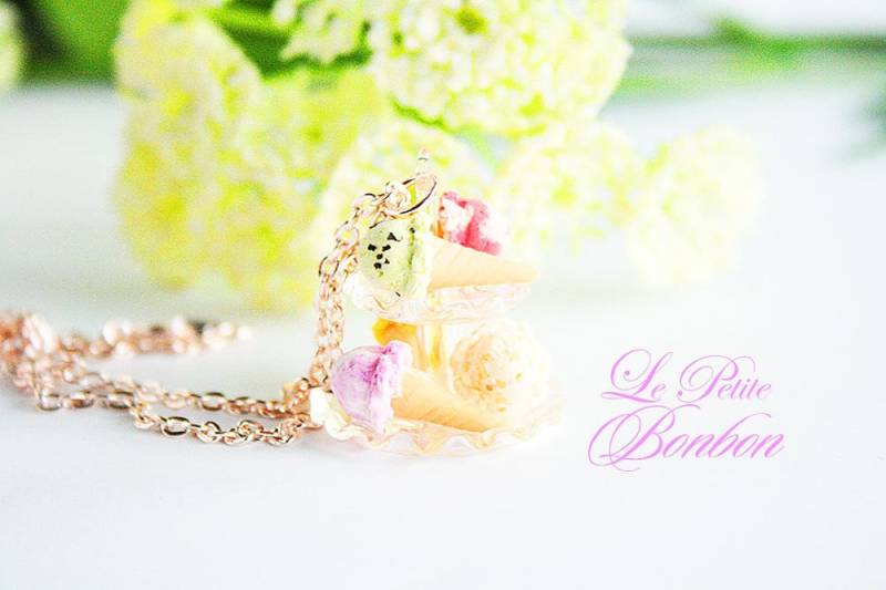 Eis-Halskette von lepetitebonbon