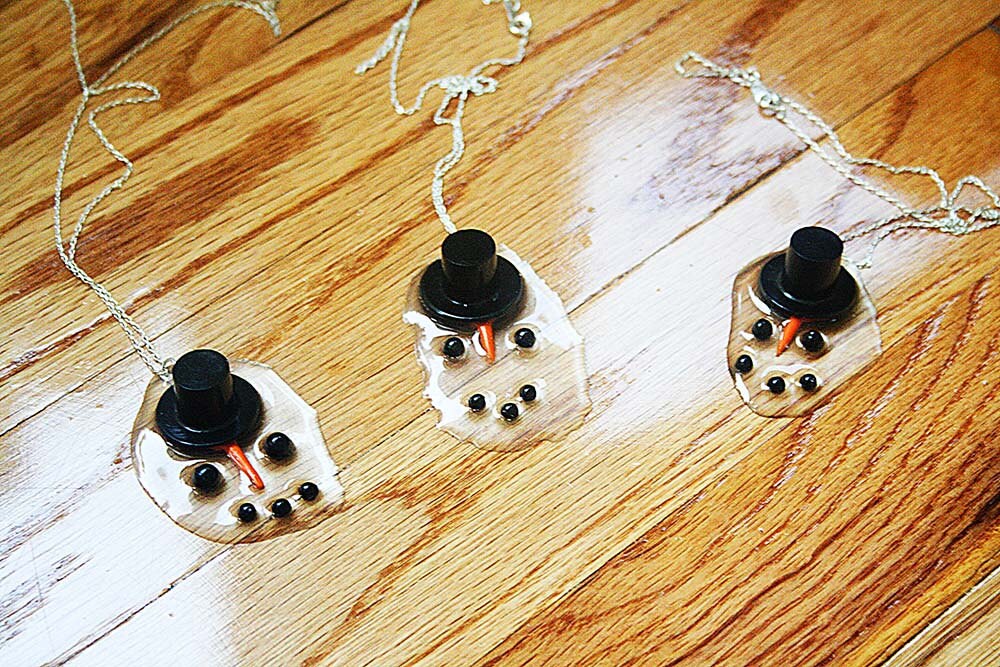 Es Ist So Heiß Mein Schneemann Schmilzt Halskette von lepetitebonbon