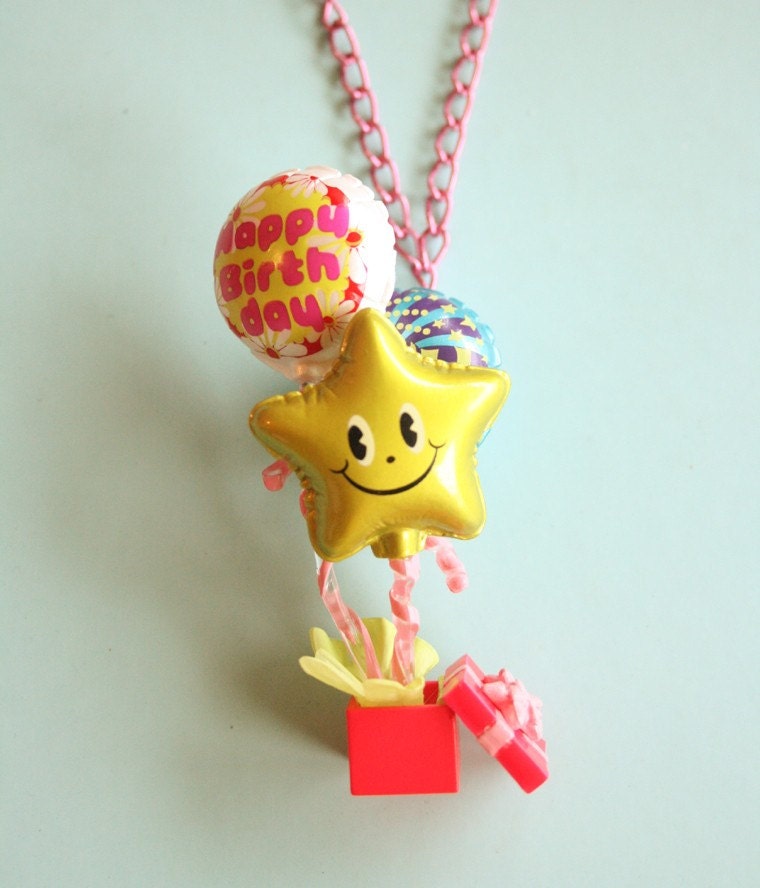Geburtstag-Überraschung-Halskette von lepetitebonbon