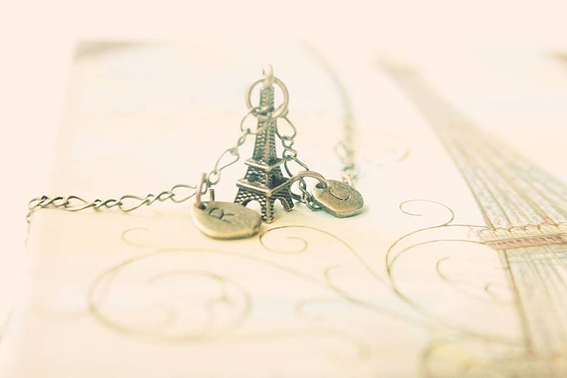 Je T " Aime Liebe Sperre Eiffelturm Initialen Halskette von lepetitebonbon
