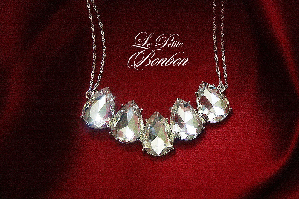 Kelly April Birthstone Halskette von lepetitebonbon