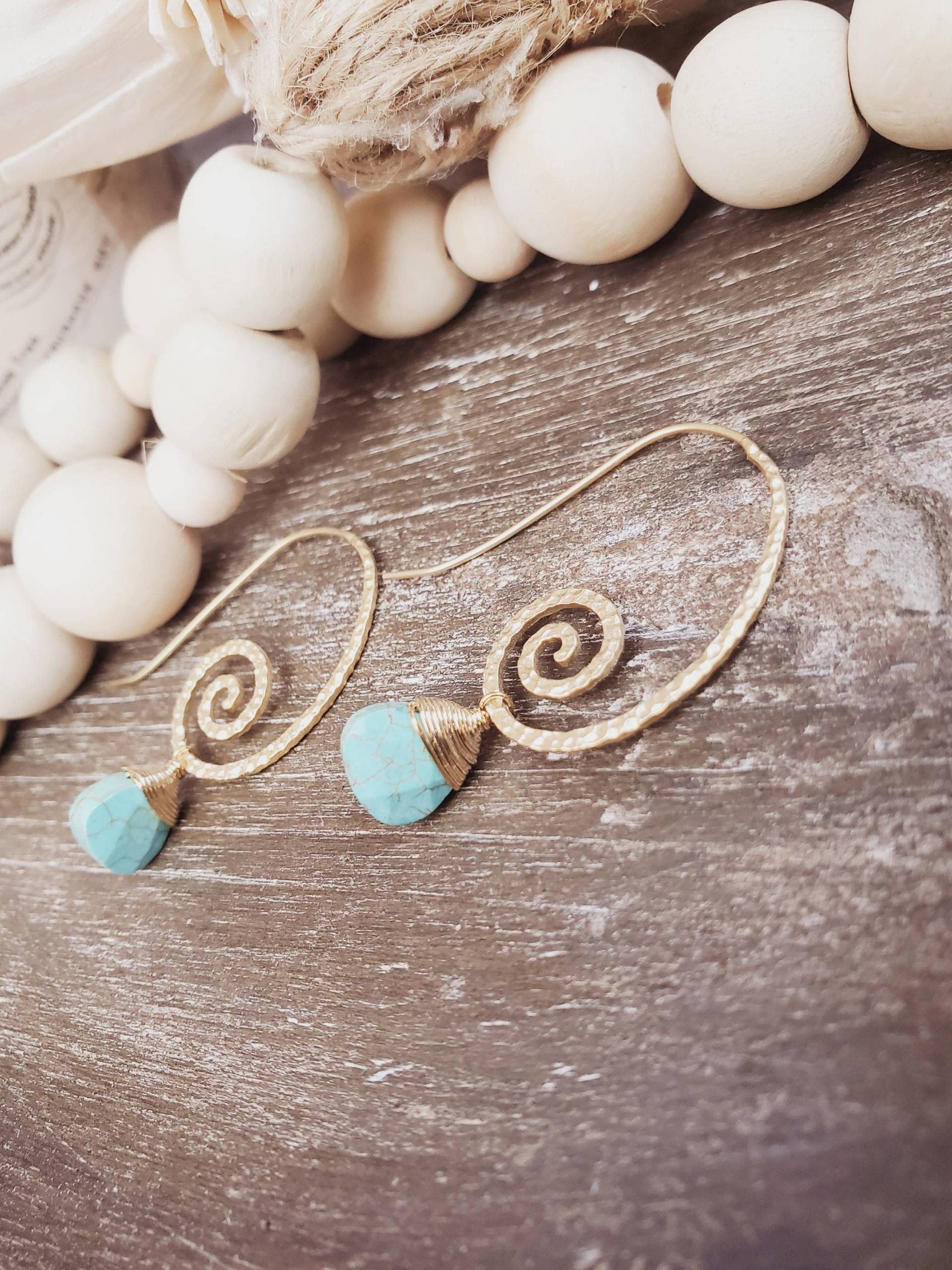 Sophia Geburtsstein Ohrringe von lepetitebonbon