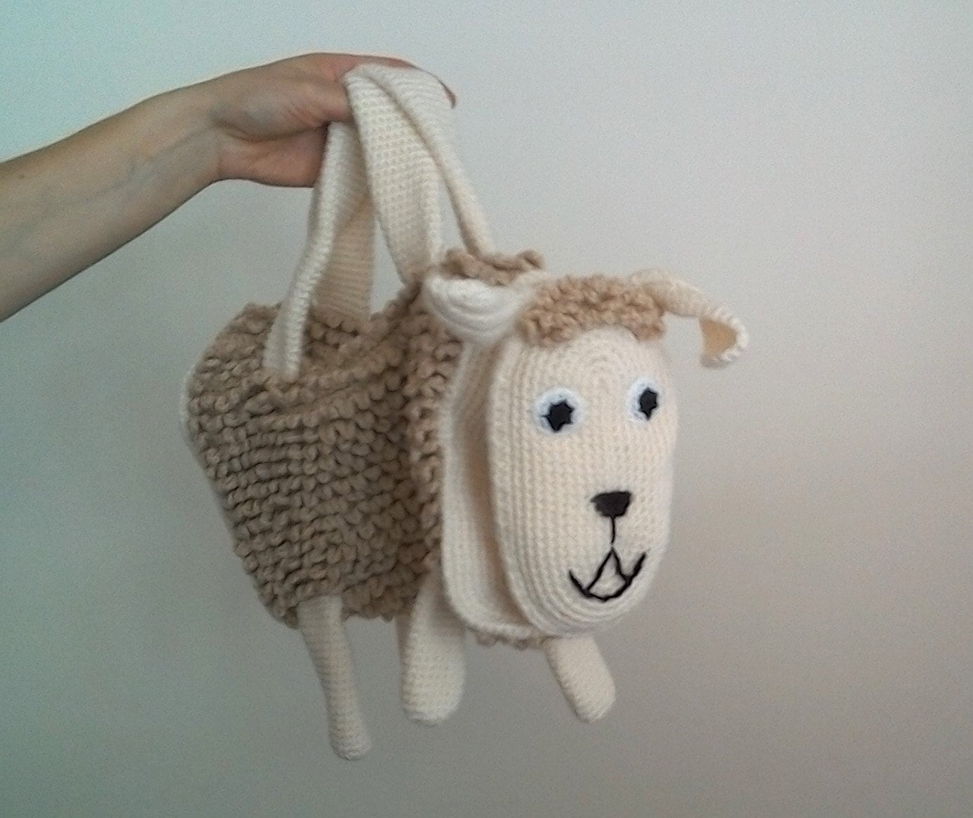Gehäkelte Schafhandtasche von lesPuppetsaFifine