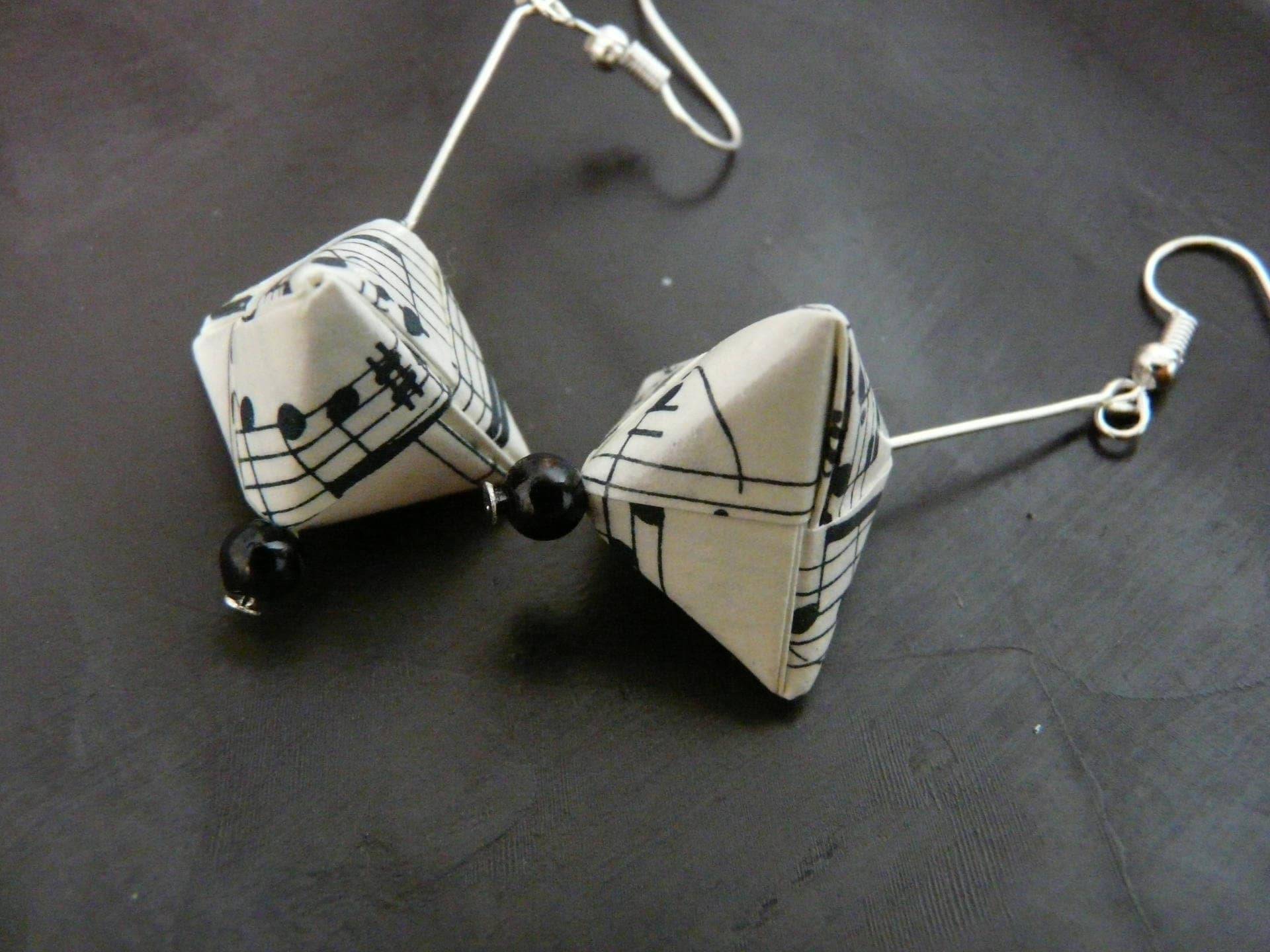 Berlingot Diamanten Papier Origami Ohrringe Musik Berlingot Diamanten Papier Origami Ohrringe Musik von lesbijouxdechantal