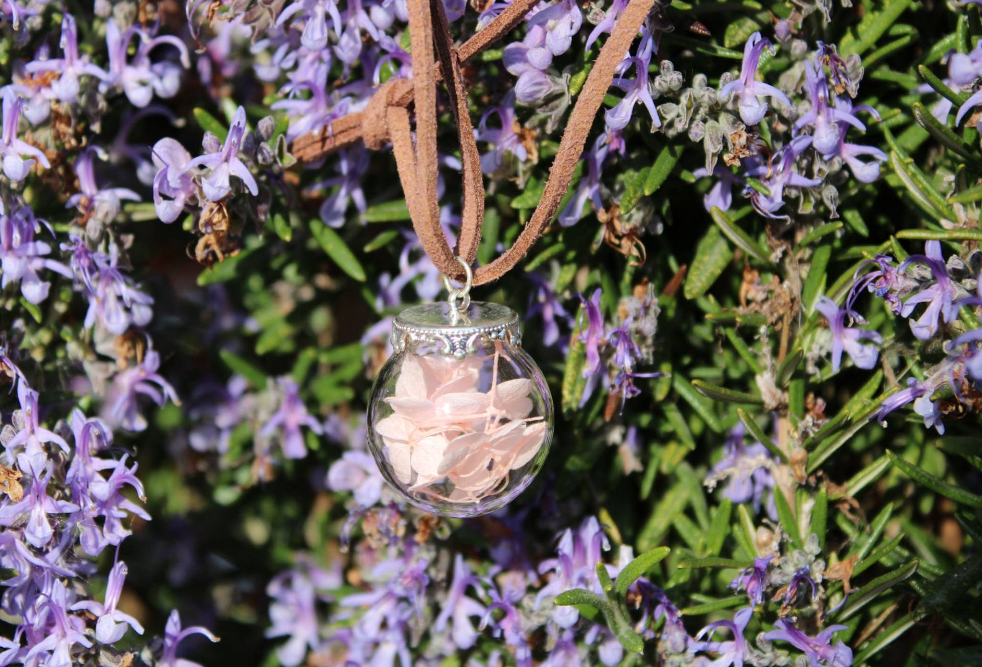 Blumenkette in Ihrem Wahrzeichen von lescreationsdena