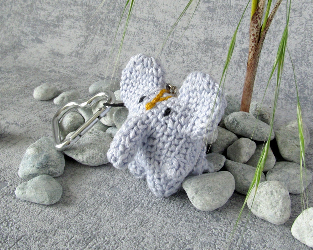 Anhänger Elefant, Blass Lila Dickhäuter Mit Kopfschmuck, Tier Miniatur Taschenanhänger Karabiner Oder Schlüsselring, Mini Elefant Puppe Anhänger Elefant, Blass Lila Dickhäuter Mit Kopfschmuck, Tier Miniatur Taschenanhänger Karabiner Oder Schlüsselring, Mini Elefant Puppe von lesfrotteurs