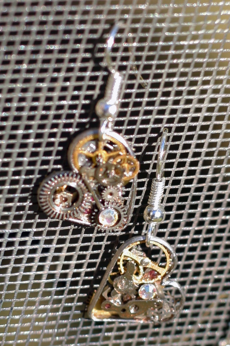 Ohrringe Steampunk Einzigartig Und Stilvoll - Witzig Interessant Herz Der Maschine | Medium, Modell 62 von leslieslanyards