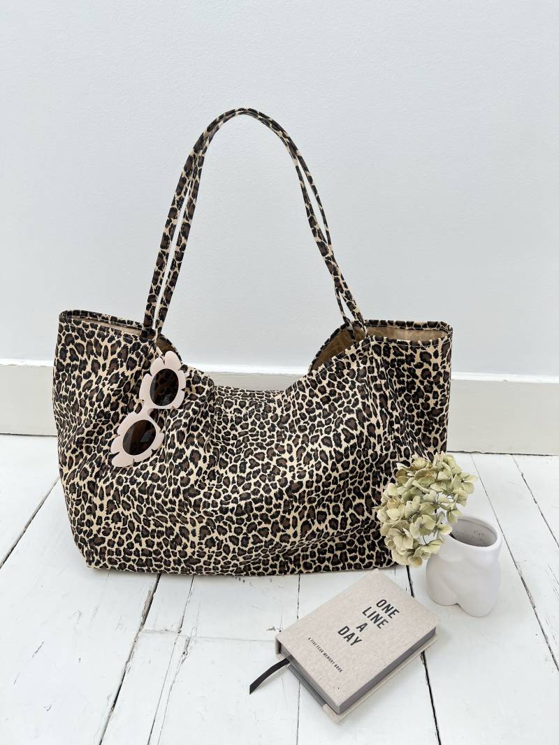 Leopard Leo Tier Druck Große Sommer Strand Leinwand Baumwolle Schulter Einkaufstasche Leopard Leo Tier Druck Große Sommer Strand Leinwand Baumwolle Schulter Einkaufstasche von lesoreves