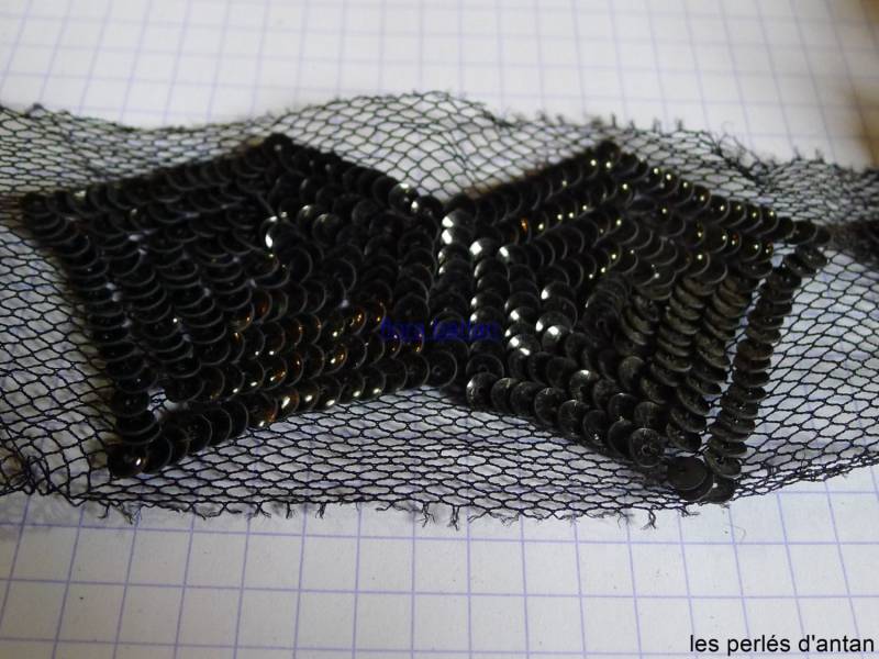 Antike Perlen Pailletten Applikation Vintage 1930 von lesperlesdantan