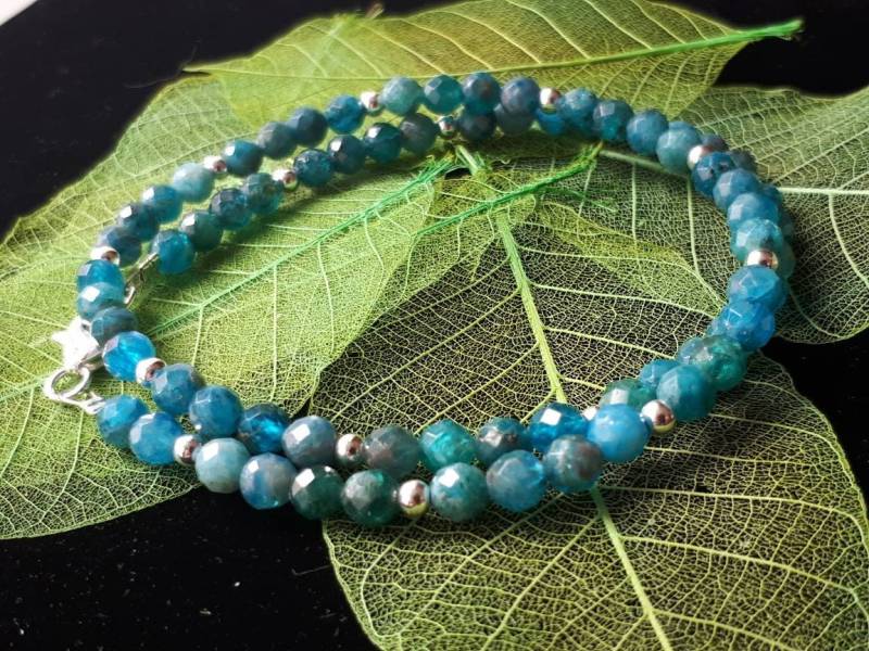 Armband Aus Echtem Apatite, Silber, Facettenperlen, Halb Edelstein Armband Aus Echtem Apatite, Silber, Facettenperlen, Halb Edelstein von lespierresdeRemi