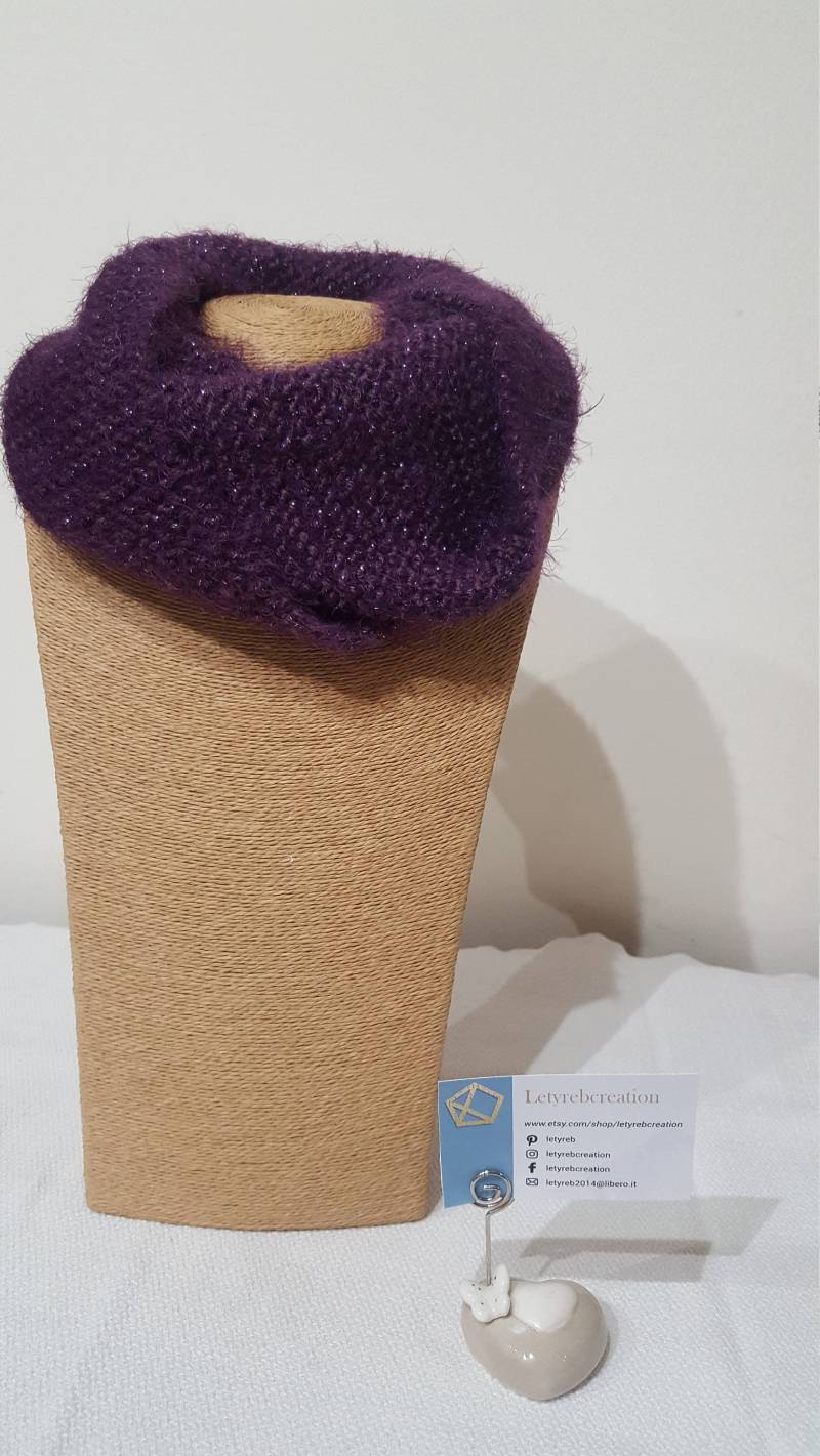 Geschenkidee. Handgefertigter Schal, Lila Wollhalswärmer Mit Lurex, Winterwollschal, Halswärmer Geschenkidee. Handgefertigter Schal, Lila Wollhalswärmer Mit Lurex, Winterwollschal, Halswärmer von letyrebcreation