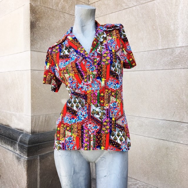 Vintage 70Er Jahre Wild Mod Pullover Shirt in Rot Blau Grün Gelb Schwarz Kleine Medium von lianserene