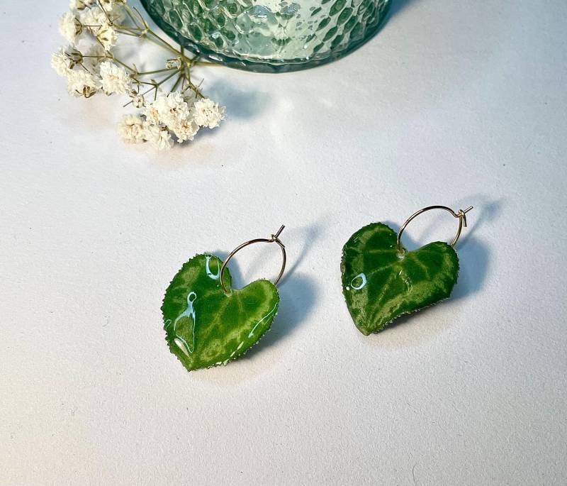 Blüten Ohrringe - Selbst Gepflückte Echte Zinien-Blüten in Resin Blumenschmuck- Epoxidharz- Handmade- Bohostyle Blütenschmuck- Hochzeit von liebsterschmuck