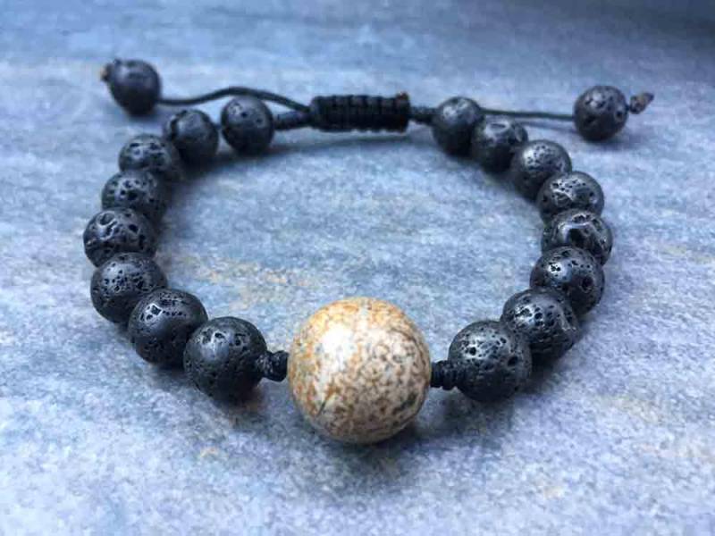 Lifeboho - Lava Perlen Armband Mit Bild Jaspis Perle, Verstellbare Schädel Perle Armband, Shamballa Makramee Lifeboho - Lava Perlen Armband Mit Bild Jaspis Perle, Verstellbare Schädel Perle Armband, Shamballa Makramee von lifeboho