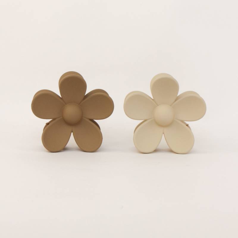 Haarklammer "Lola', Flowerclip, Blumen Haarklammer "Lola', Flowerclip, Blumen von lifeoflone