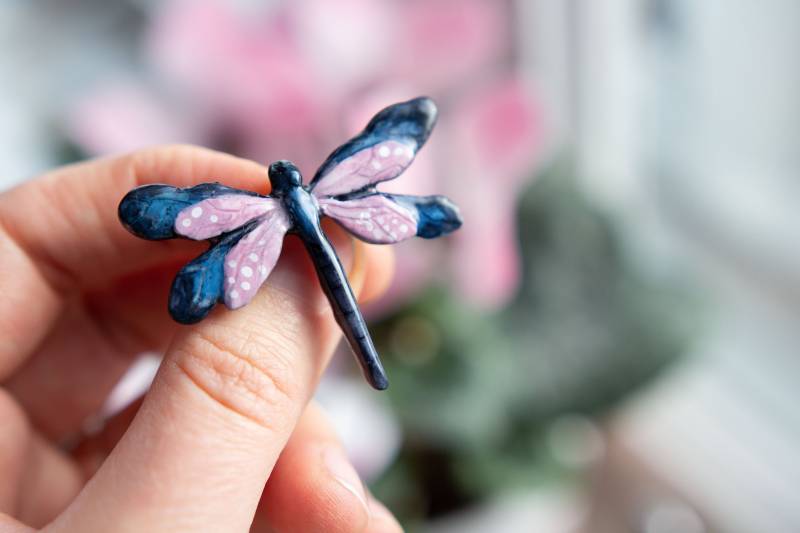 Handgemachte Libellen Brosche Abstrakte Brosche Aus Polymer Clay von liiberdesign
