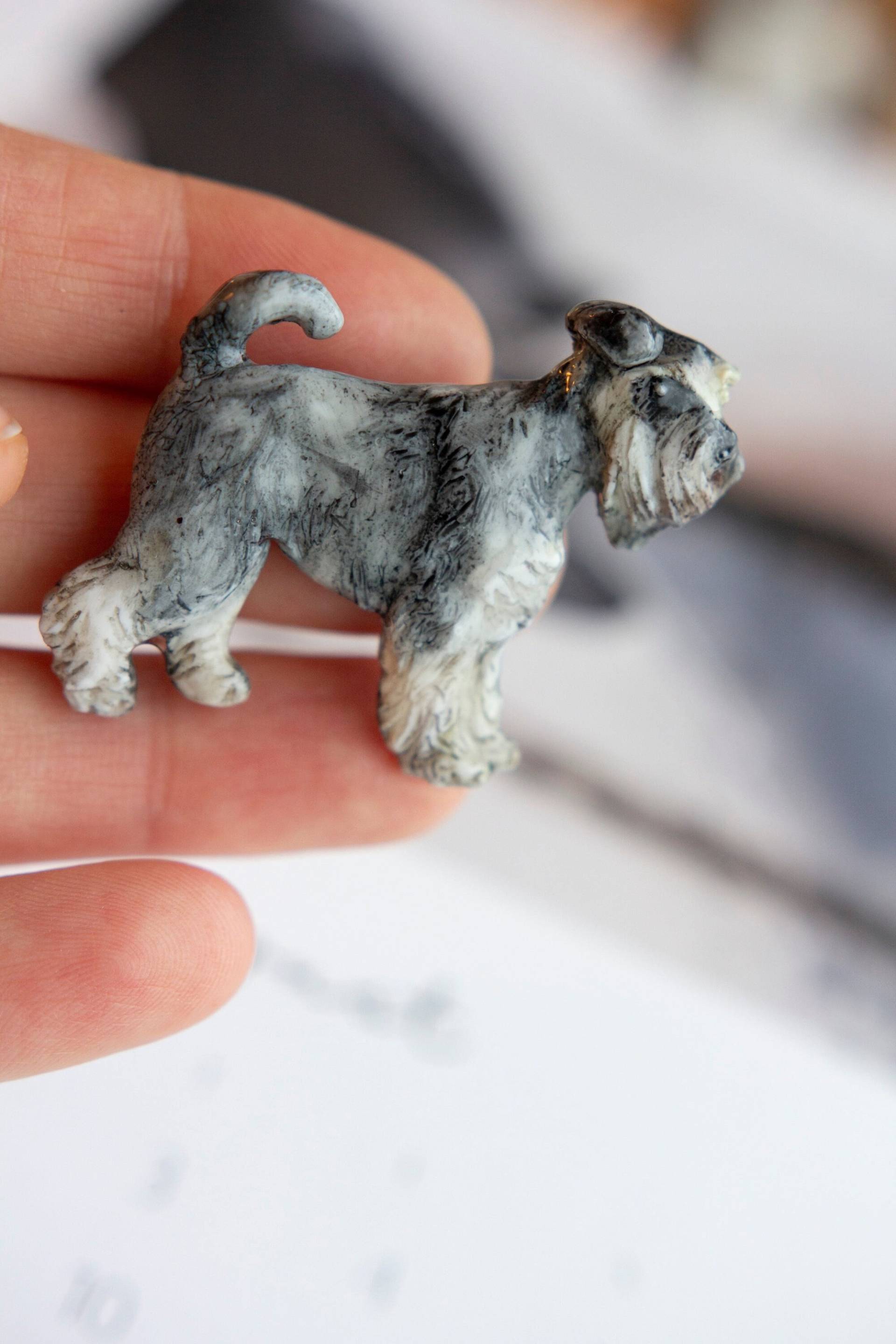 Handgemachte Schnauzer Brosche Polymer Clay Haustier Anstecknadel von liiberdesign