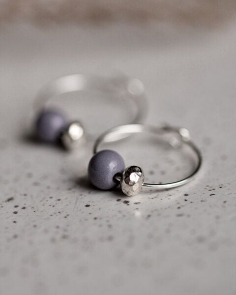 lille mus Creolen 'Porzellanperle' aus Porzellan und 925 Silber / vergoldet von lille mus